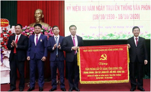 GẶP MẶT KỶ NIỆM 90 NĂM NGÀY TRUYỀN THỐNG VĂN PHÒNG CẤP ỦY